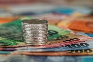 老後資金不足に対する効果的な対策は？