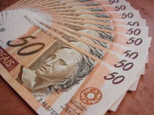 50代の更年期と終活に必要なお金の準備は？